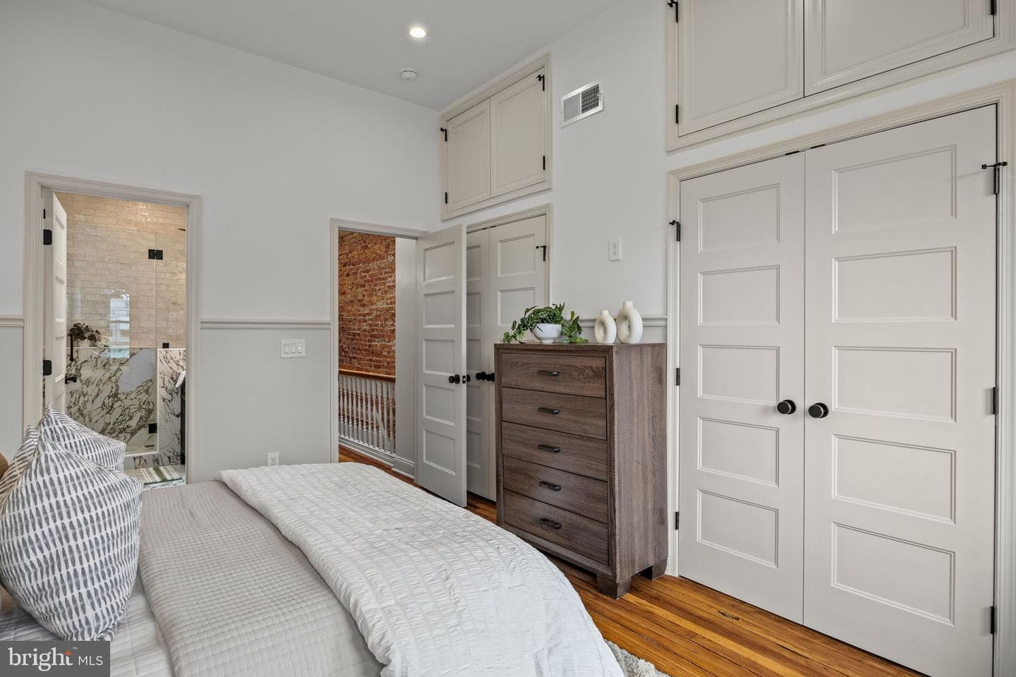 5131 Cedar Avenue photo 25