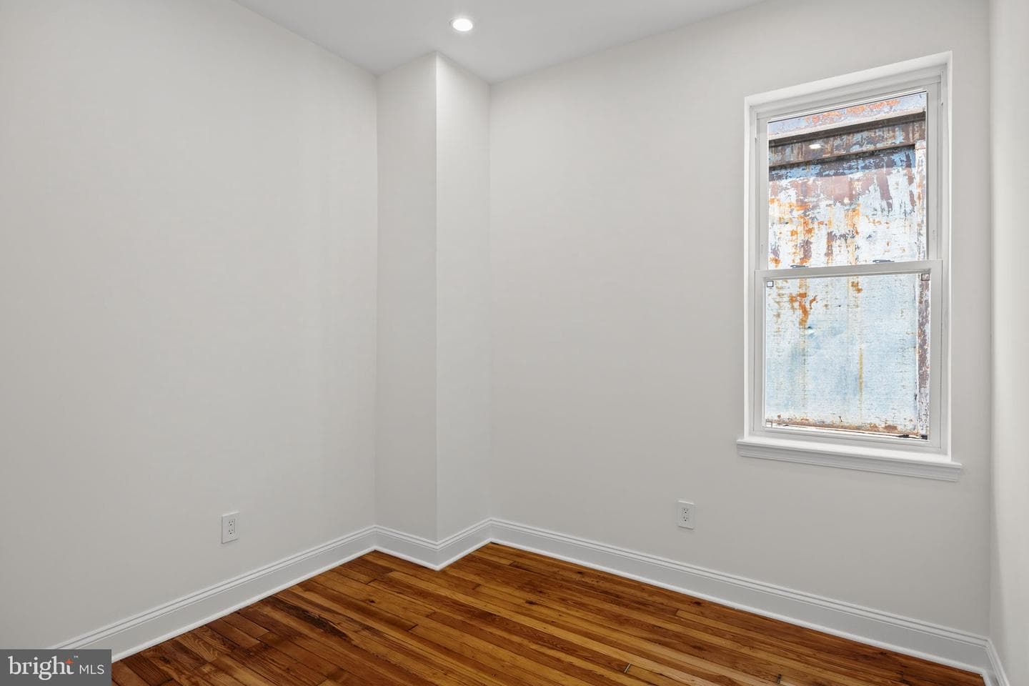 5131 Cedar Avenue photo 31