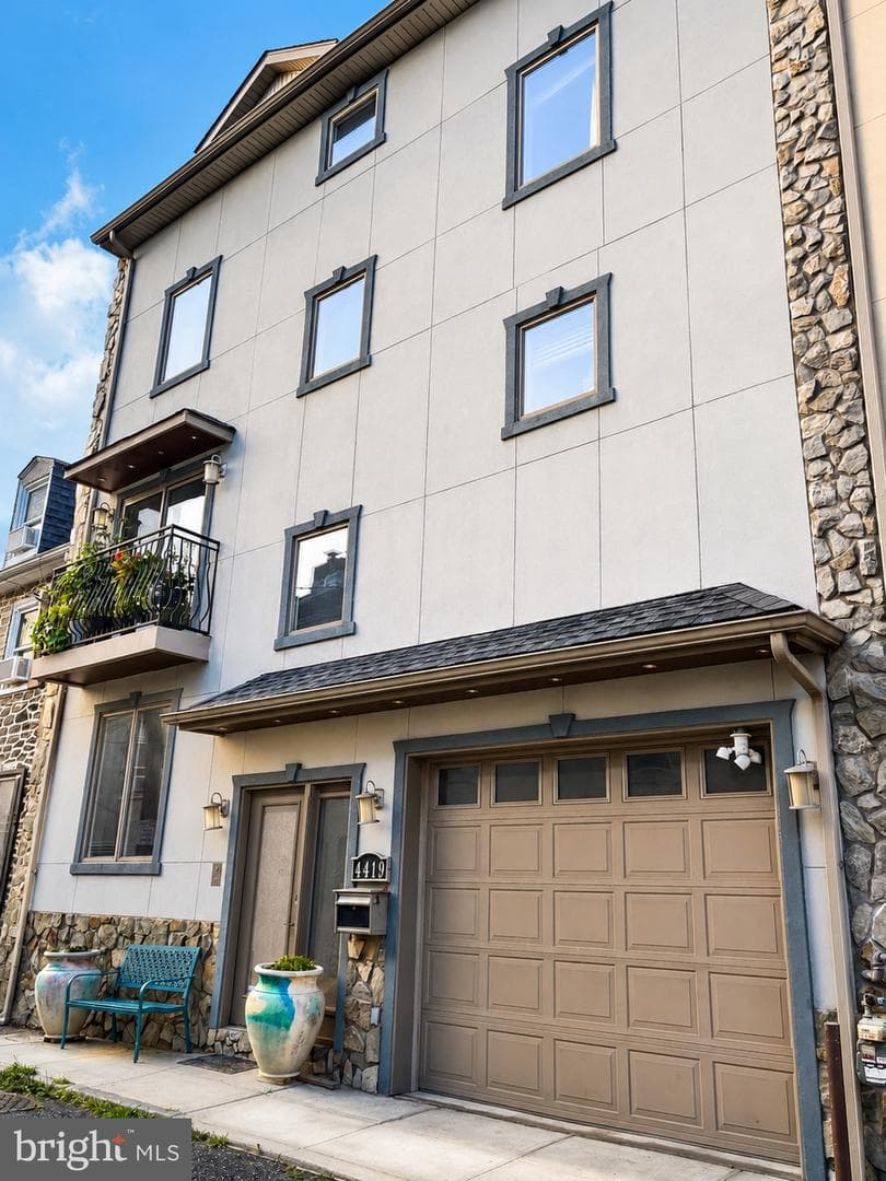 4419 Saint Davids Street photo 4