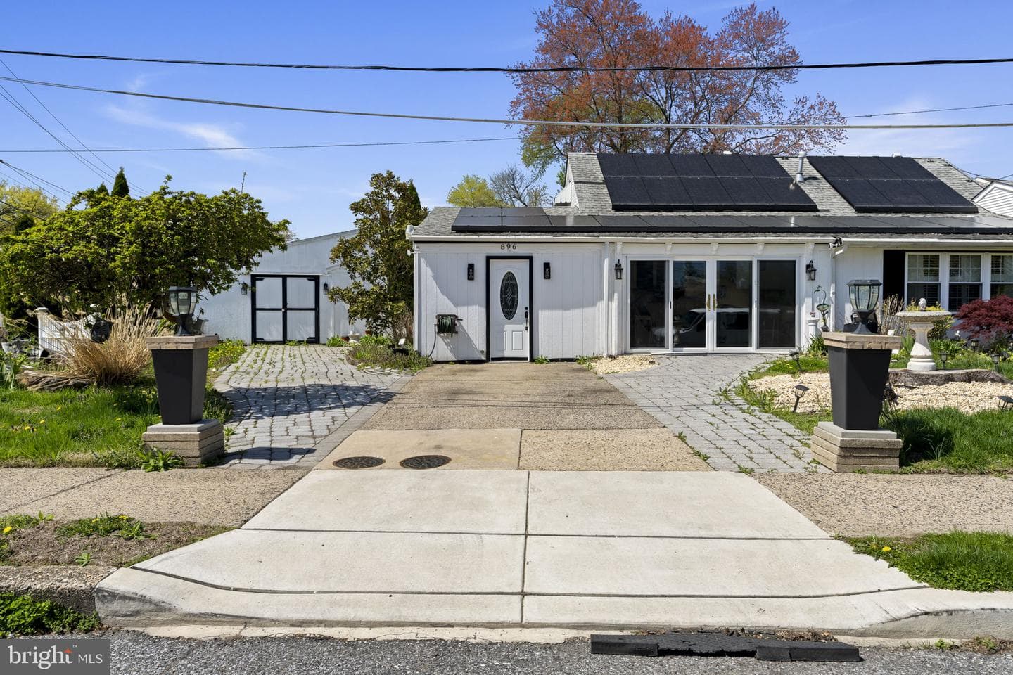 896 Pine Hill, Philadelphia