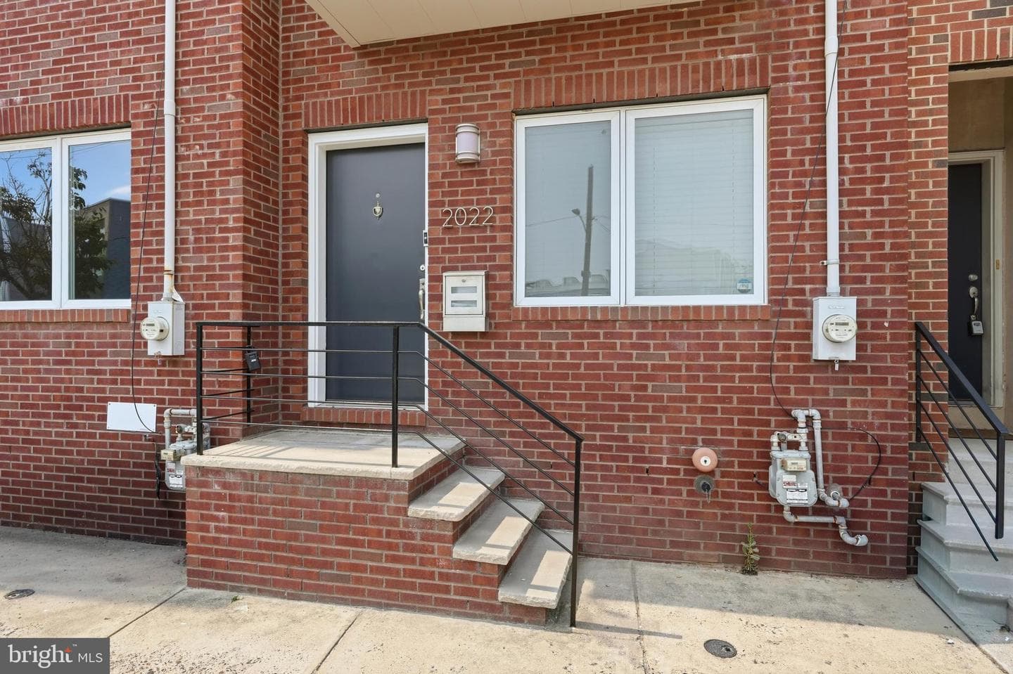 2022 Trenton Avenue, Philadelphia