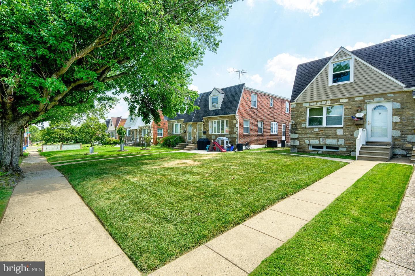 3426 Grant Avenue, Philadelphia