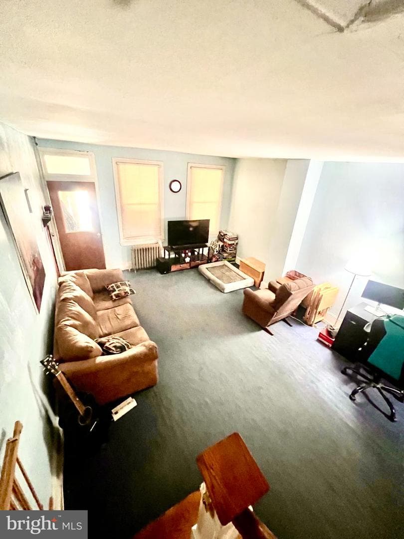 4227 E Howell Street photo 5