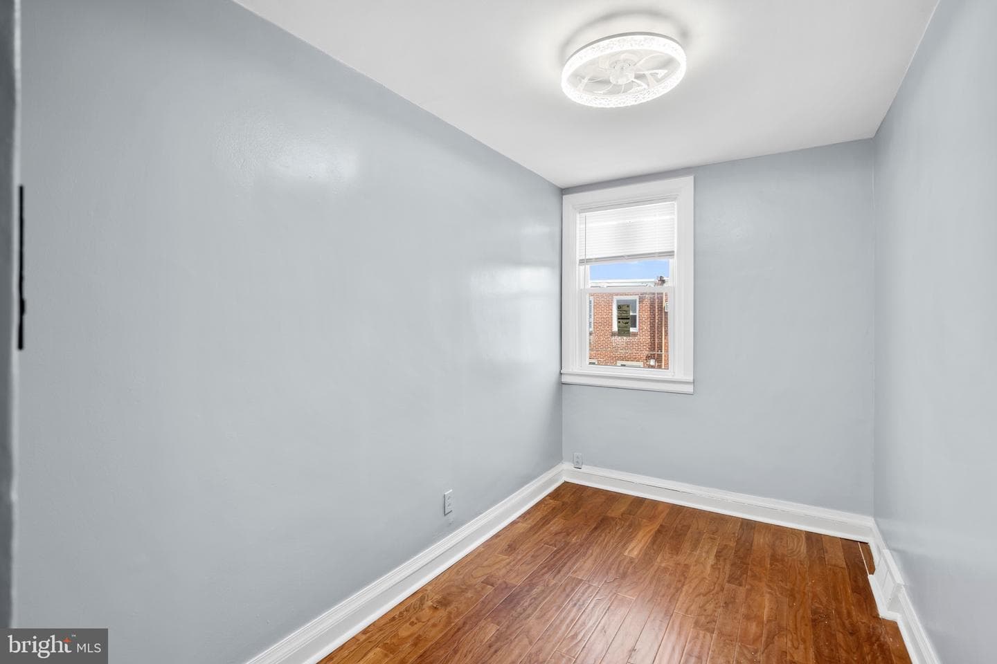 7009 Kindred Street photo 18
