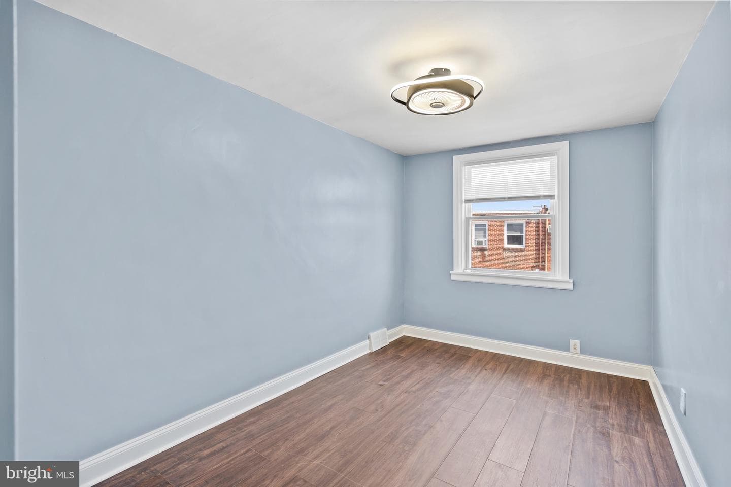 7009 Kindred Street photo 20