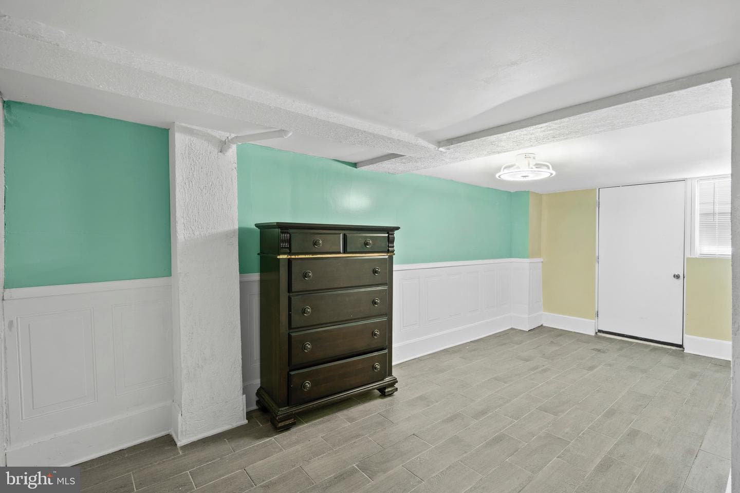 7009 Kindred Street photo 34