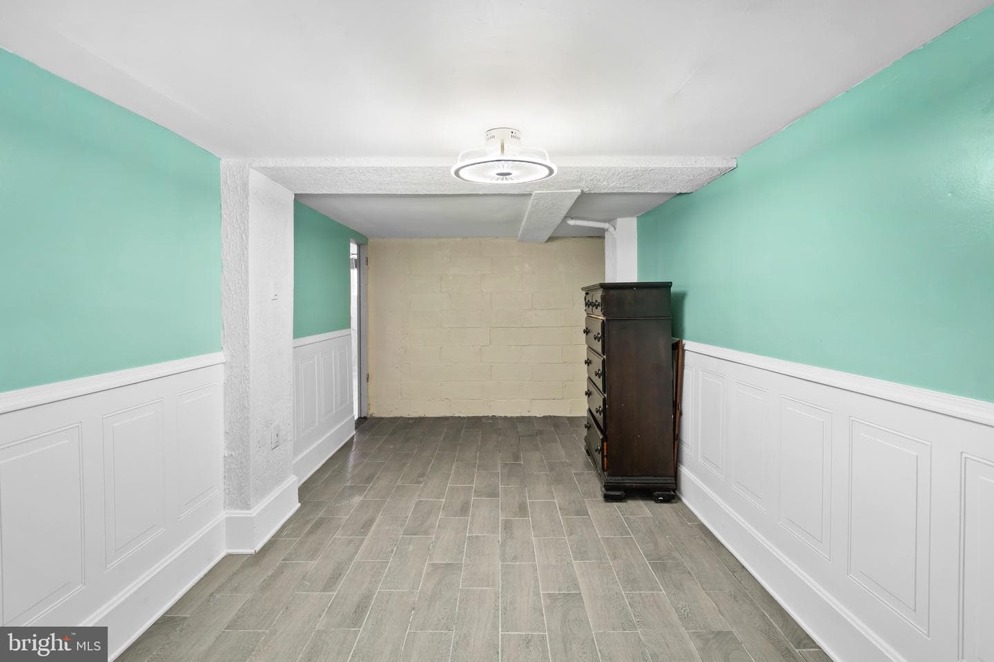 7009 Kindred Street photo 36