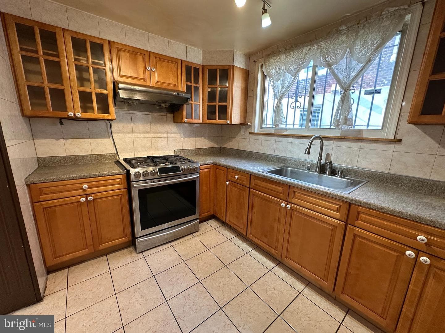 1505 Morris Street photo 9