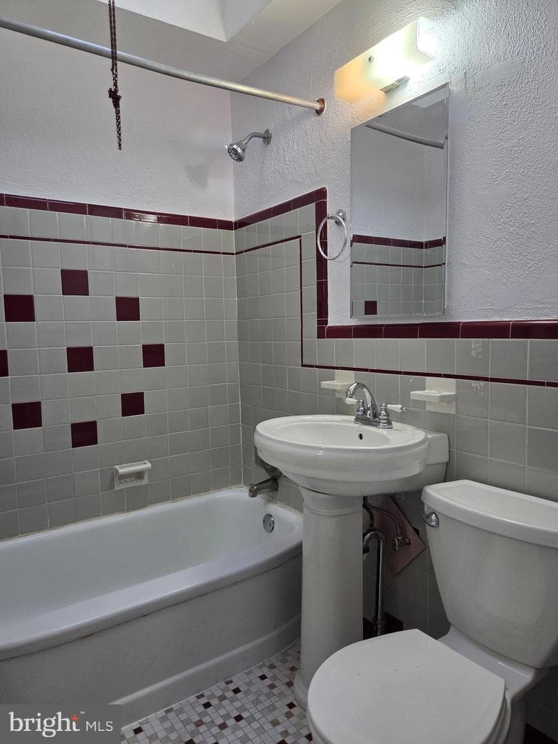 4544 Robbins Street photo 22