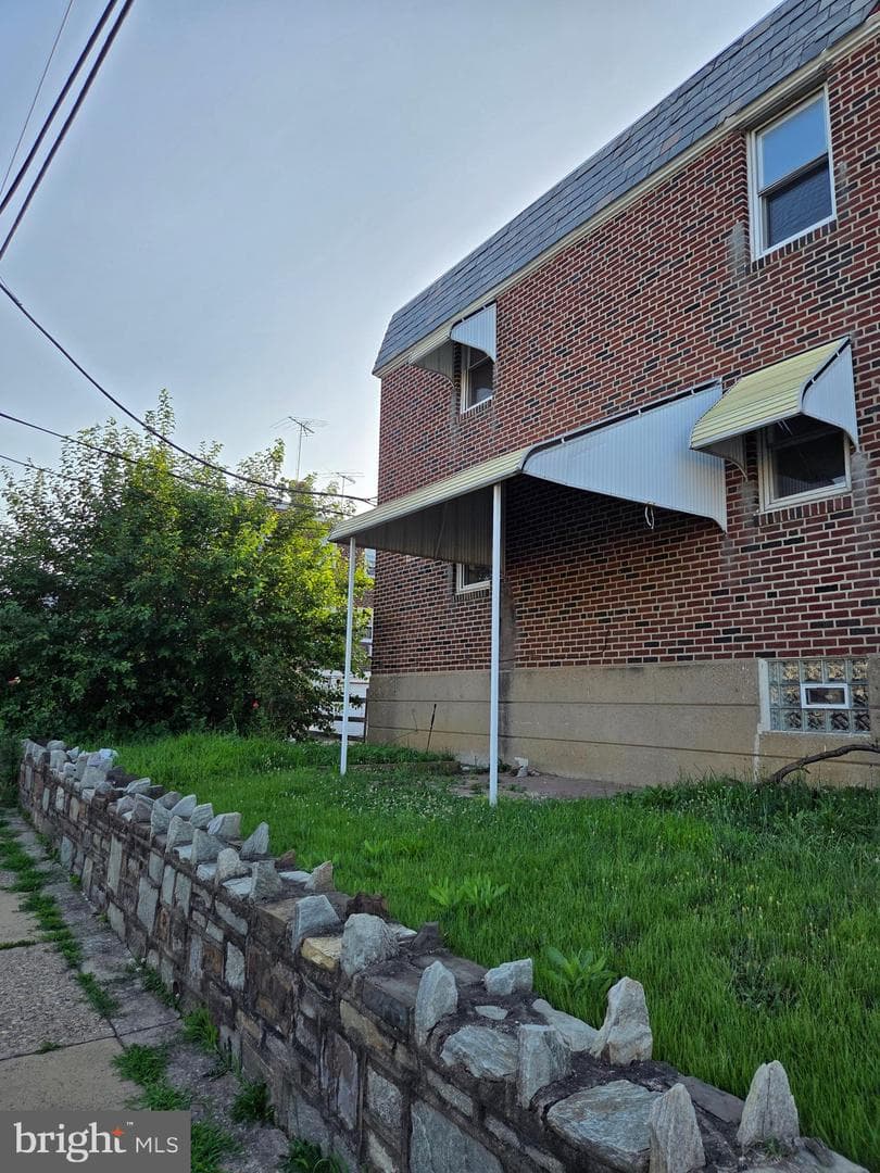 4544 Robbins Street photo 3