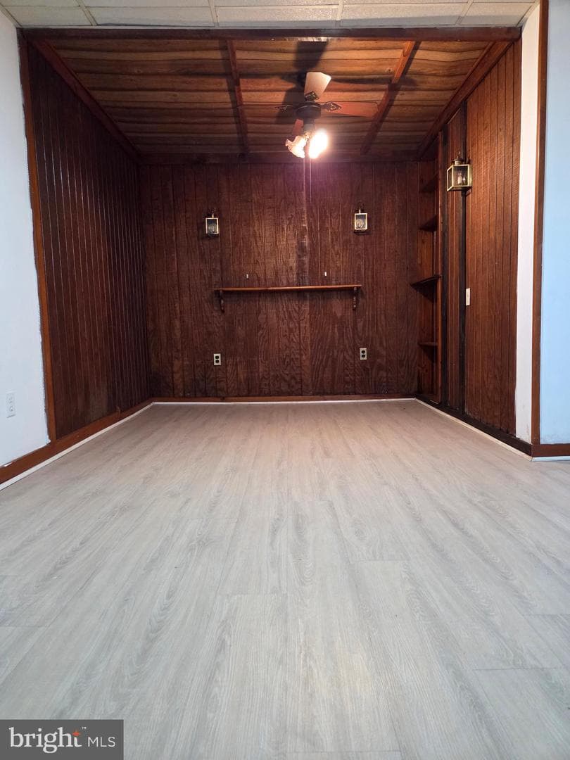 4544 Robbins Street photo 33