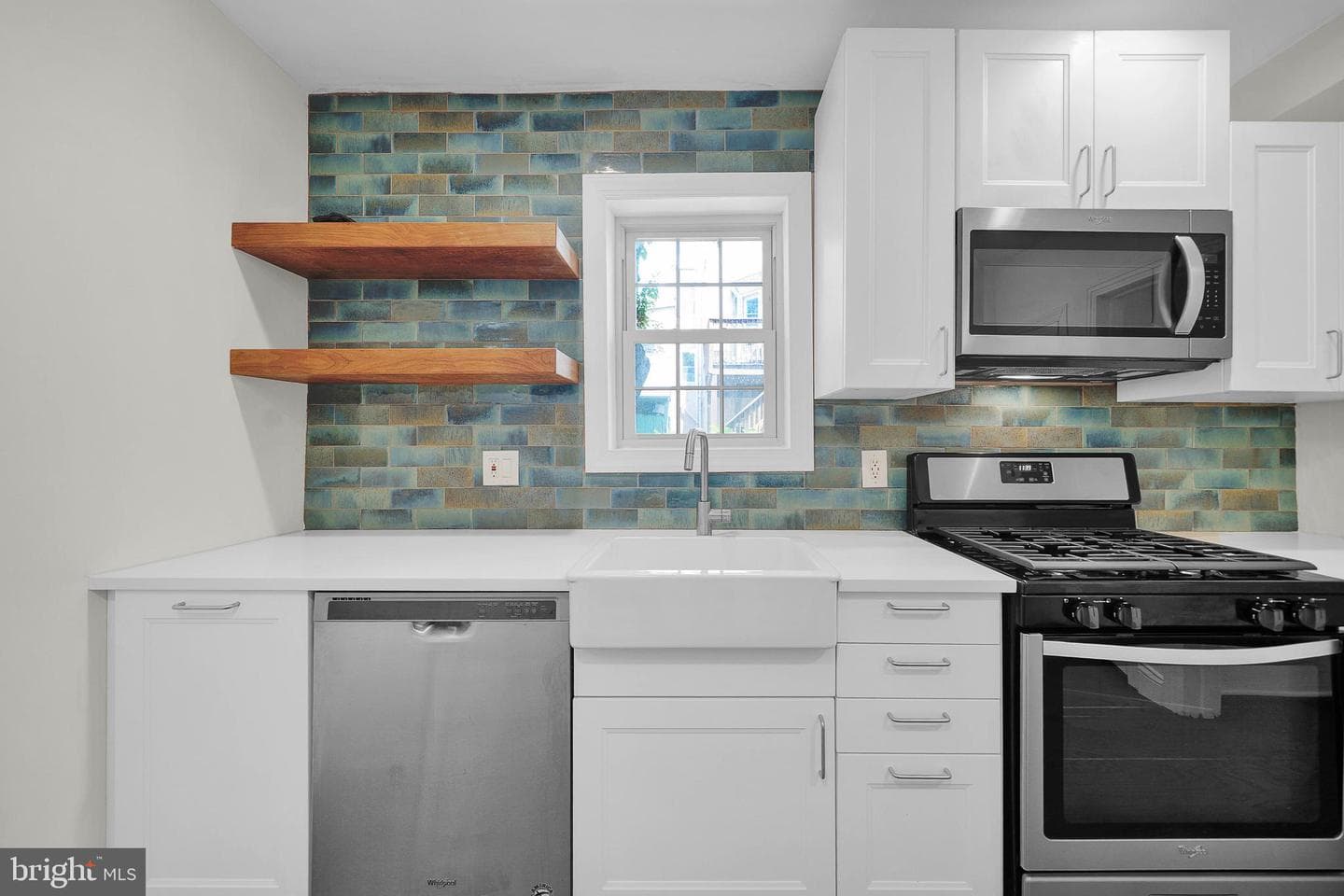 1748 Tulip Street photo 17
