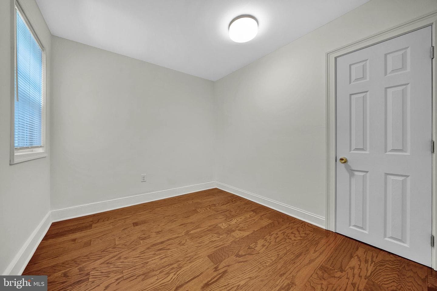 1748 Tulip Street photo 24