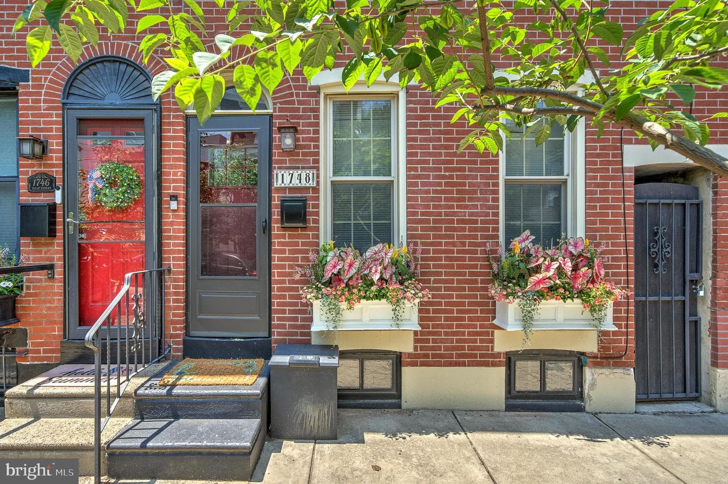 1748 Tulip Street photo 3