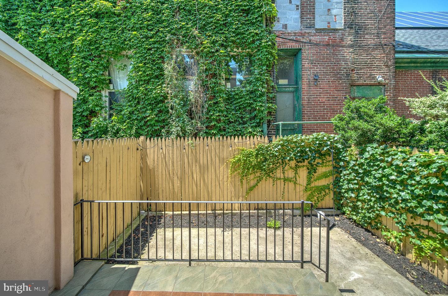 1748 Tulip Street photo 37