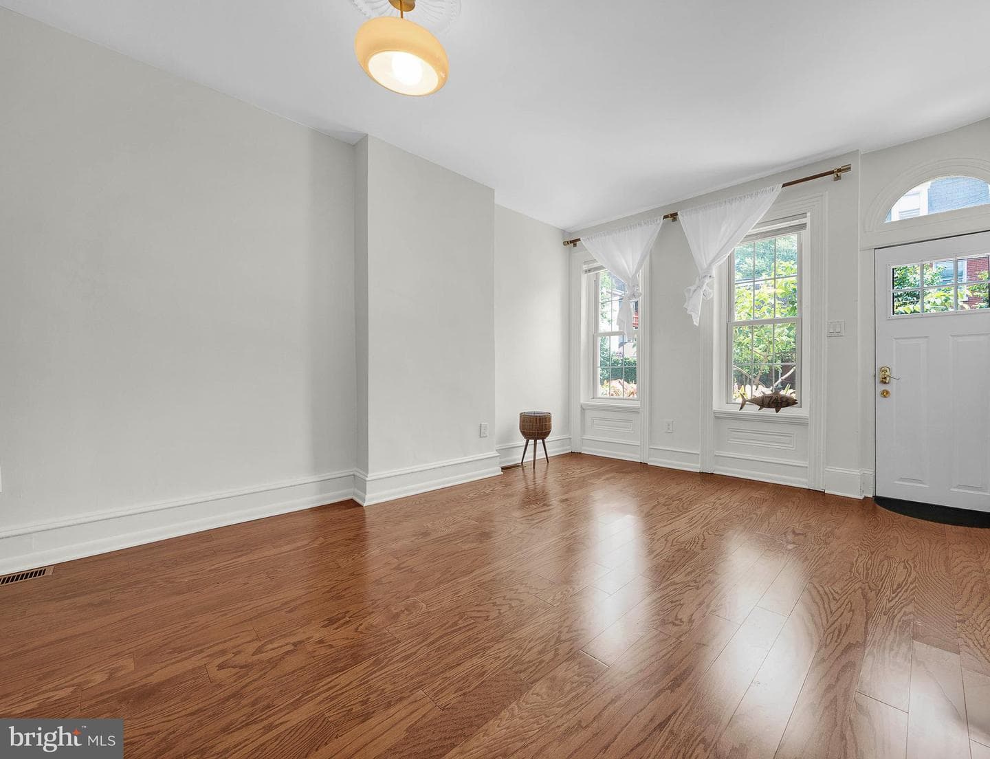 1748 Tulip Street photo 7