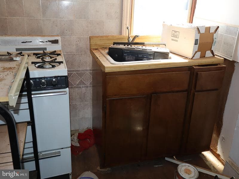 1453 N 29th Street photo 21