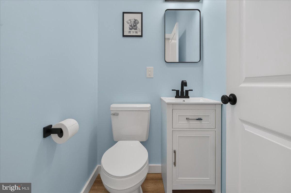 4929 Ogden Street photo 13