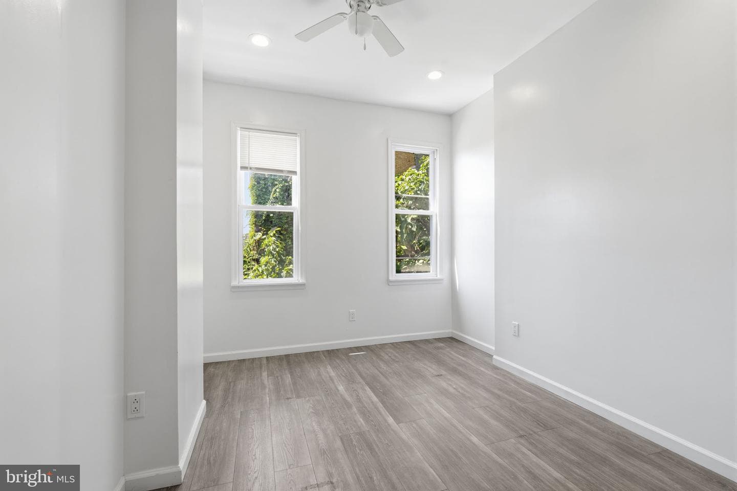 3146 Euclid Avenue photo 16