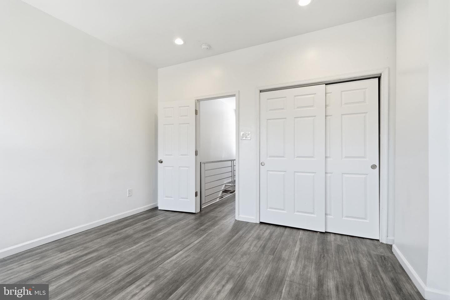 3146 Euclid Avenue photo 24