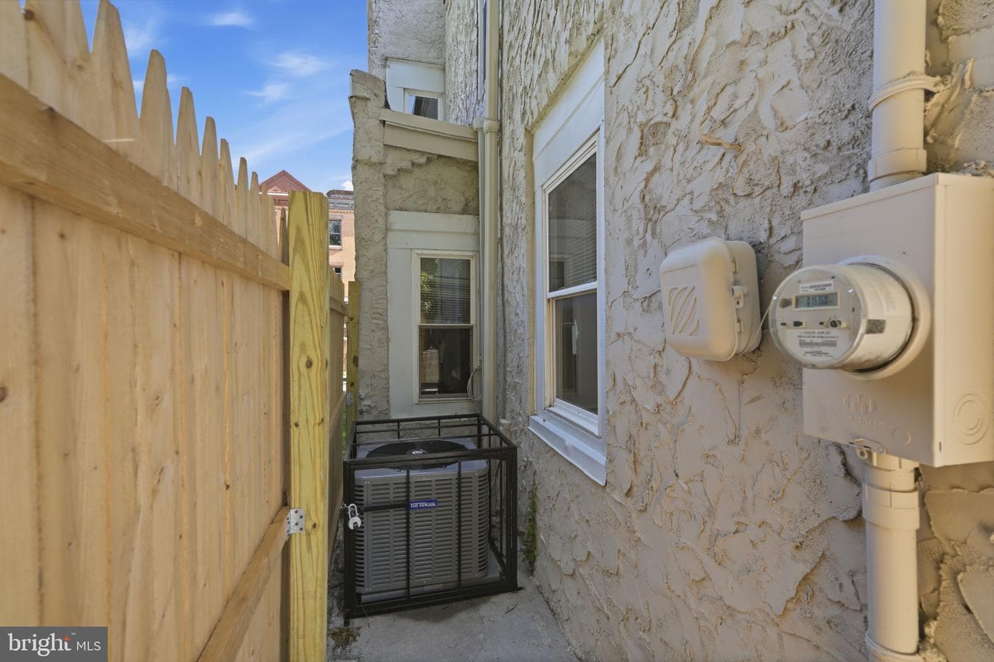 3146 Euclid Avenue photo 26