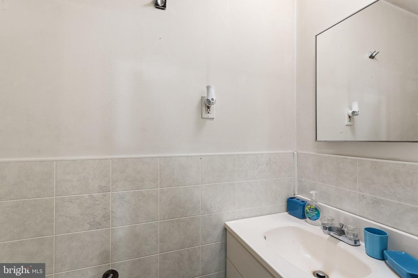 4345 Almond Street photo 11