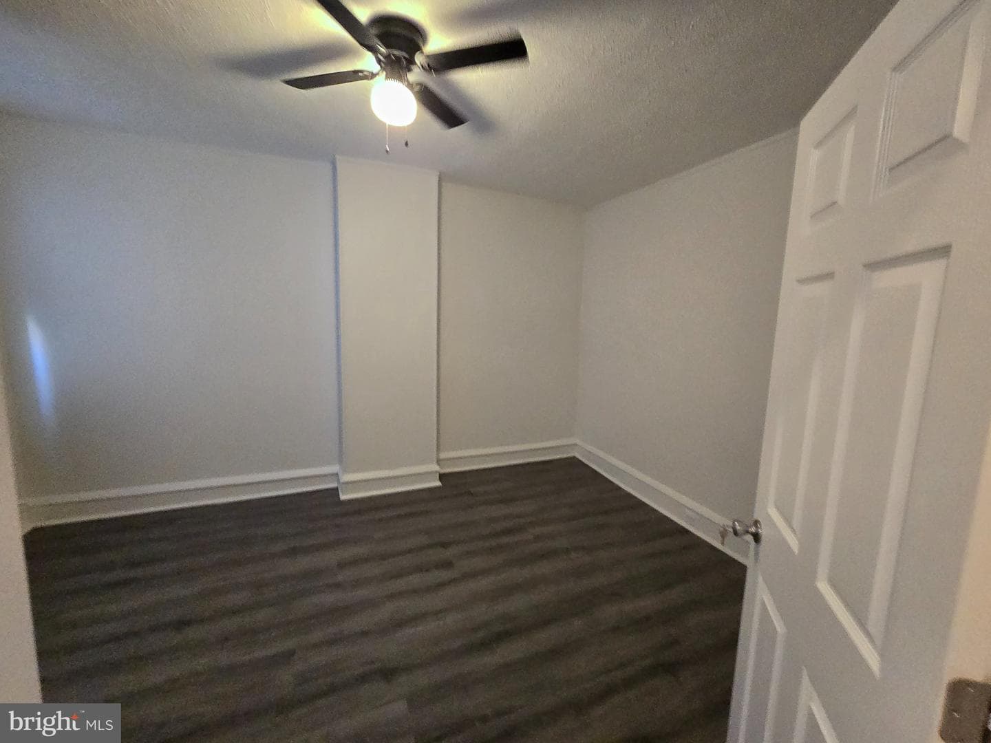 628 N Shedwick photo 7