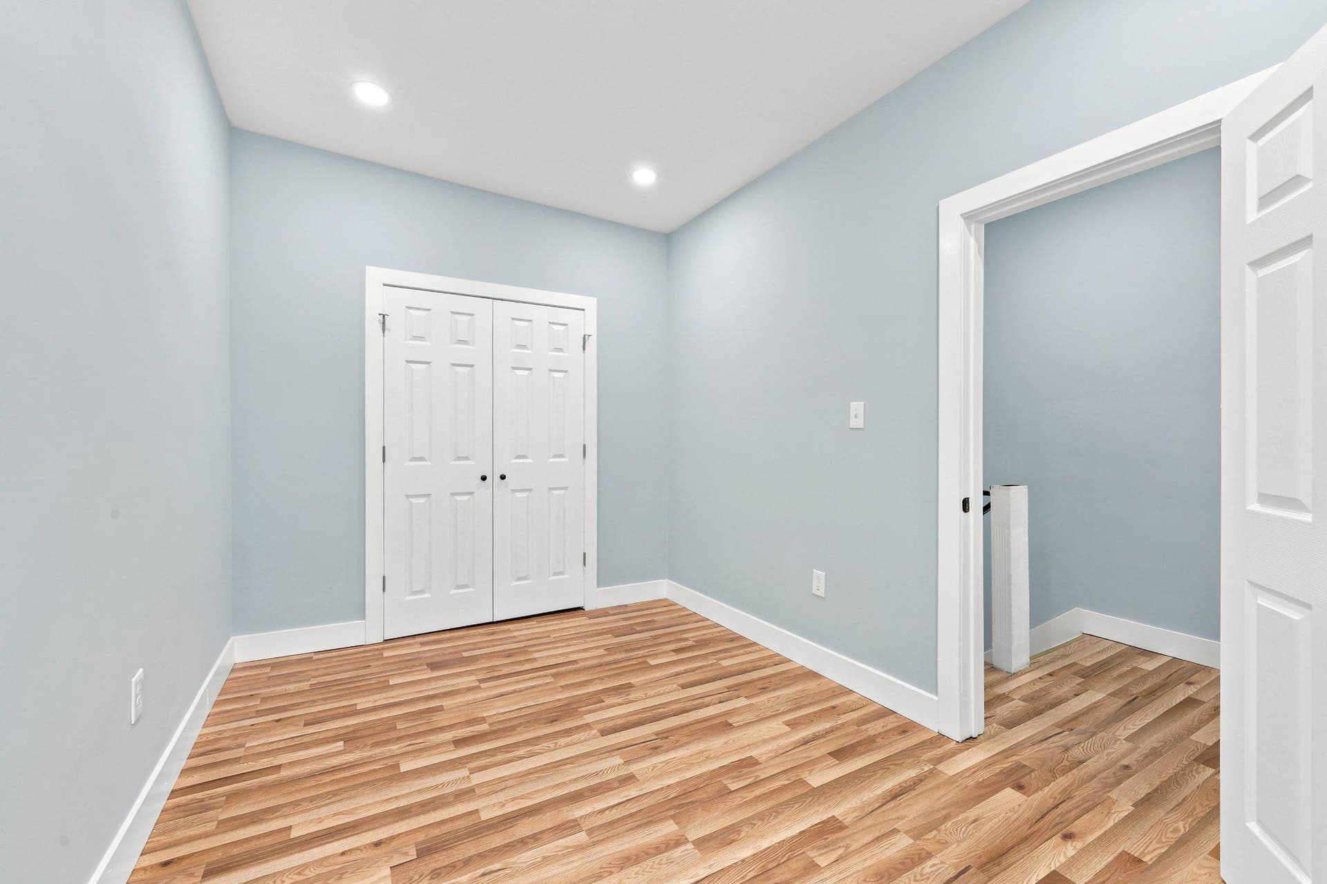 5722 Malcolm Street photo 11