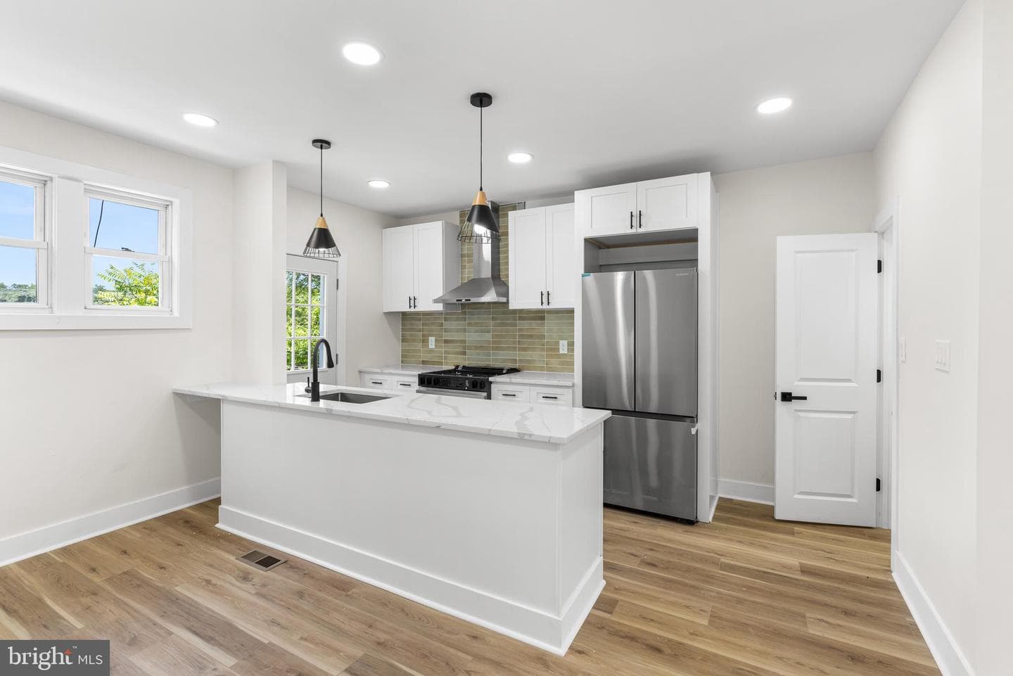 7393 Wheeler Street photo 5