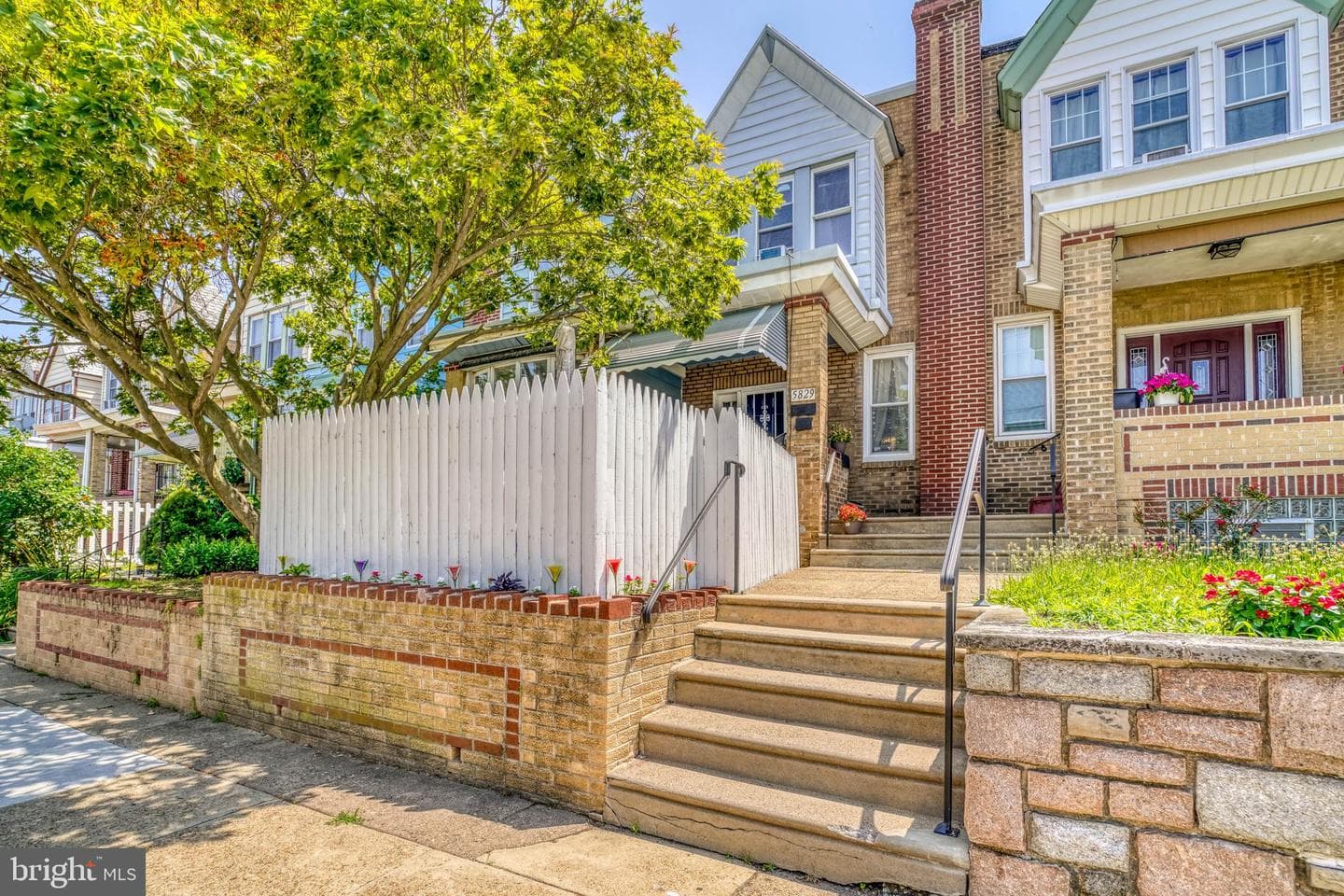 5829 N Howard Street, Philadelphia