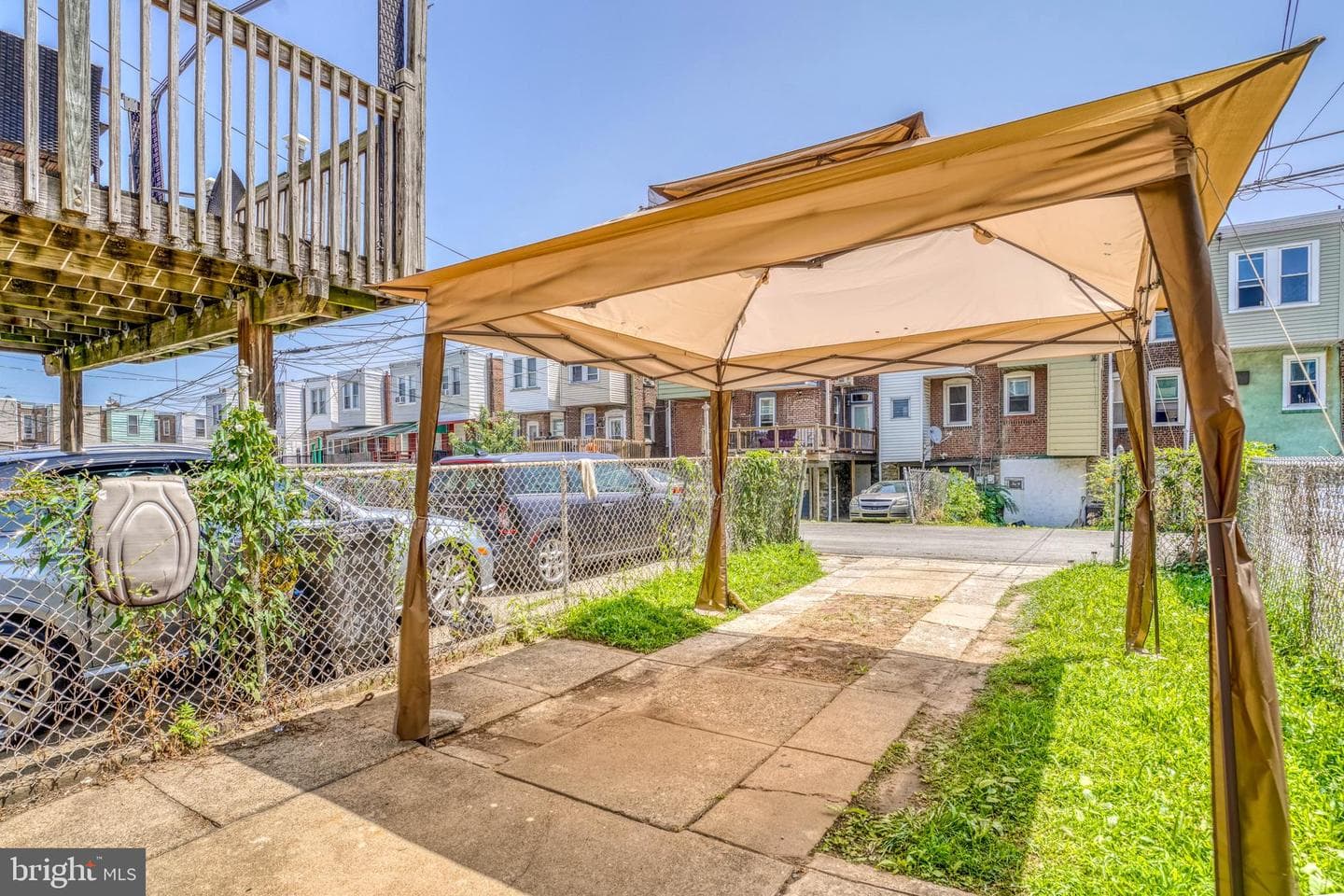 5829 N Howard Street photo 36