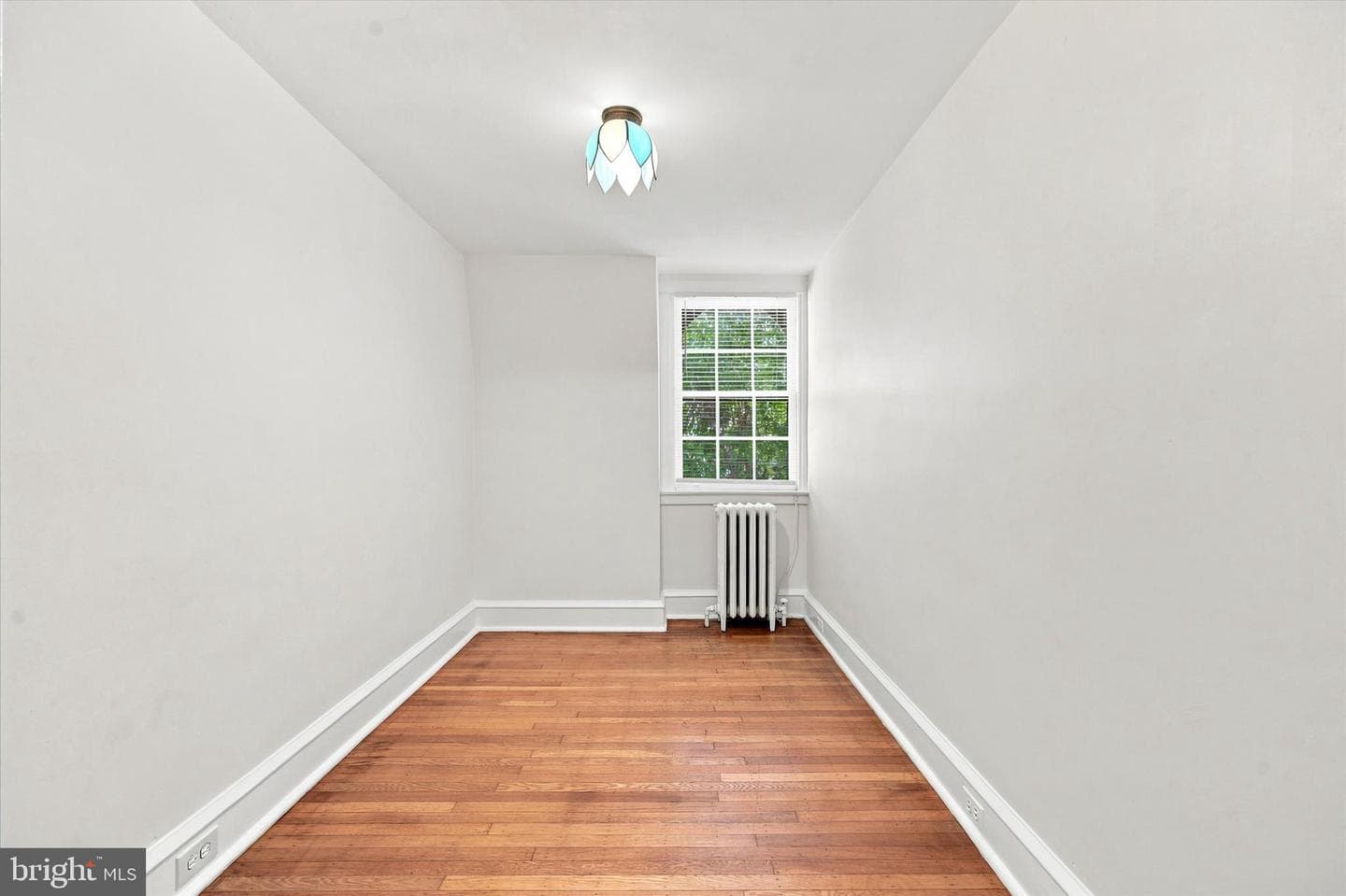 3433 W Penn Street photo 19
