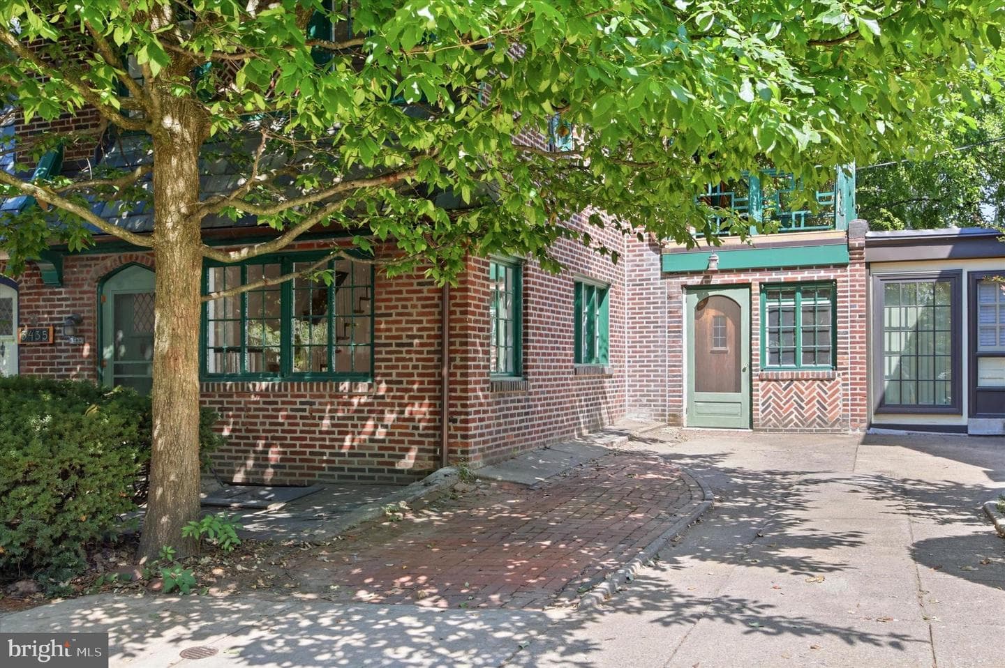 3433 W Penn Street, Philadelphia