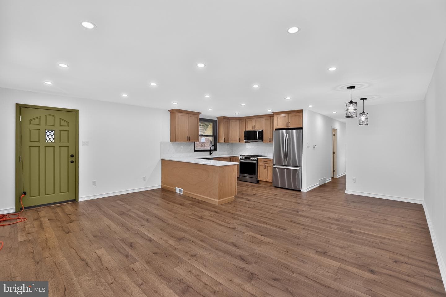 601 Colebrook Road photo 9