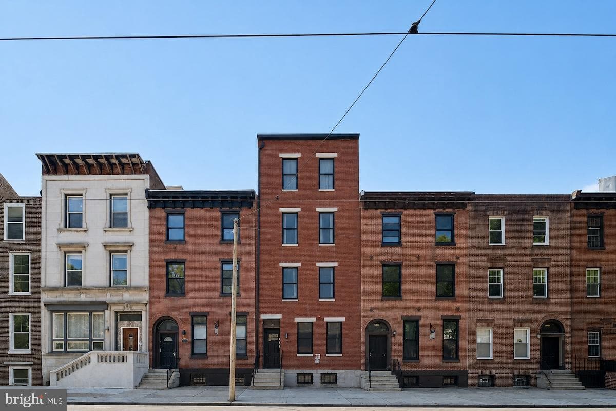 1716 W Girard Avenue #103, Philadelphia