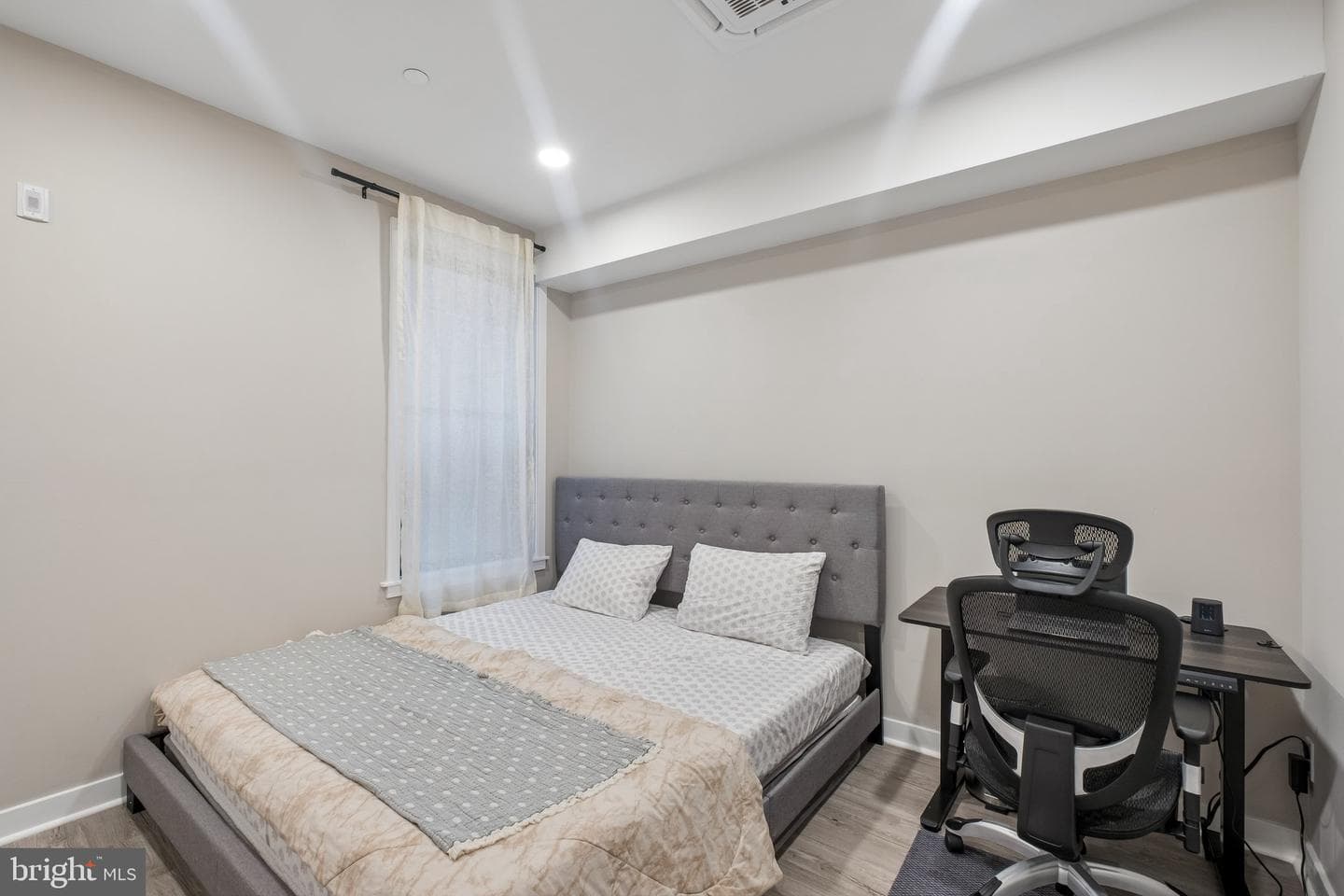 1716 W Girard Avenue #103 photo 22