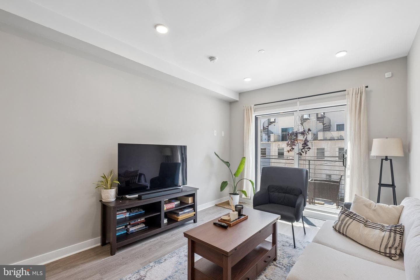 1716 W Girard Avenue #103 photo 5