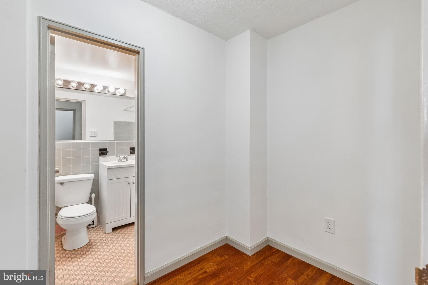 2101 Chestnut Street #723 photo 7