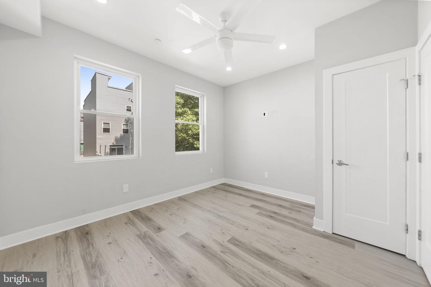 1517 N Marston Street photo 22