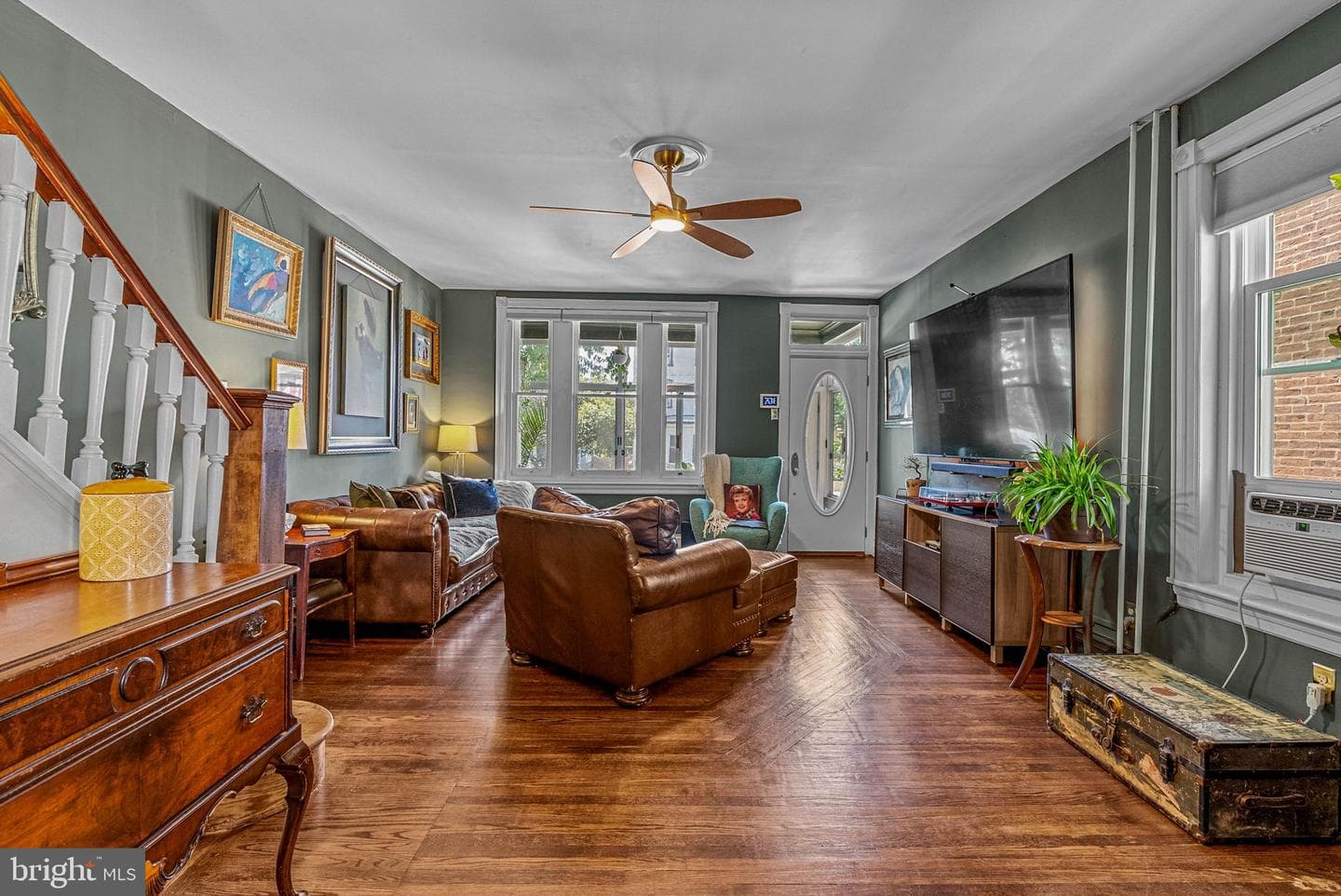 558 Jamestown Street photo 8