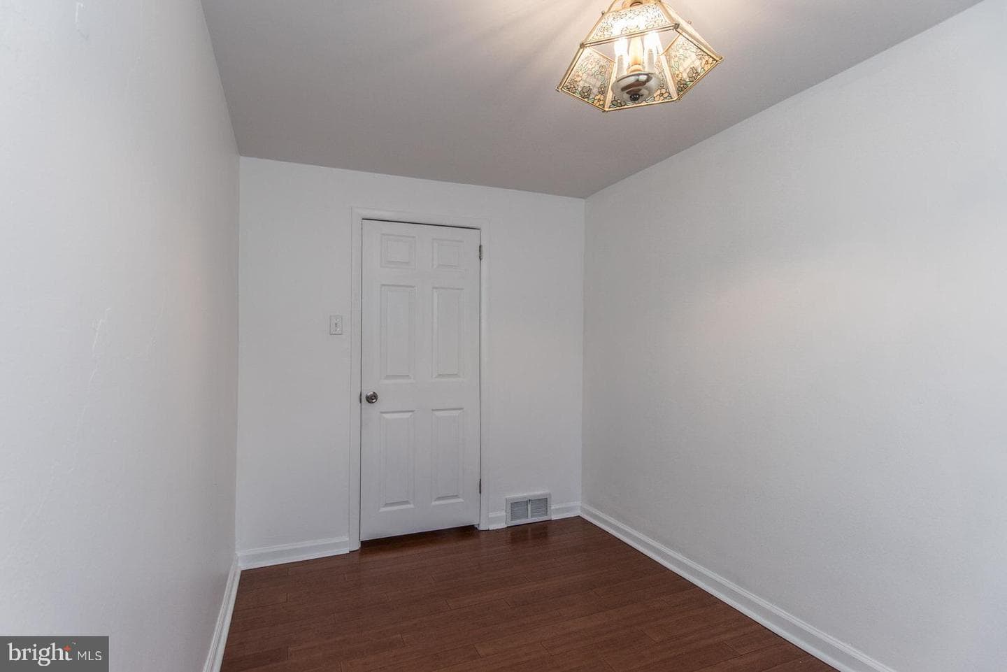 8606 Bridle Road photo 23