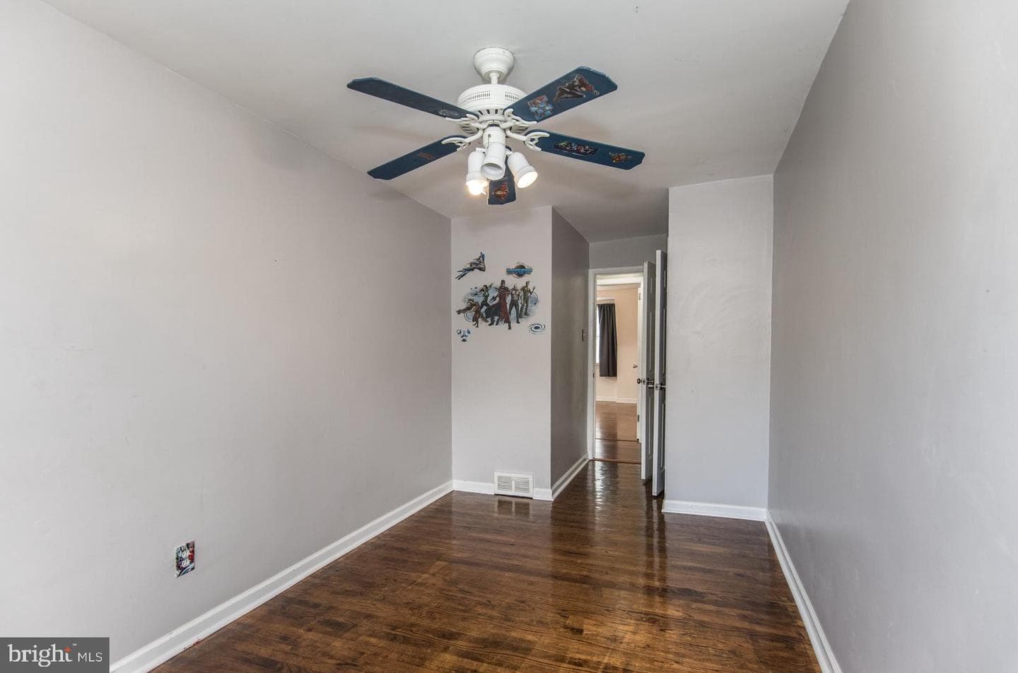8606 Bridle Road photo 36