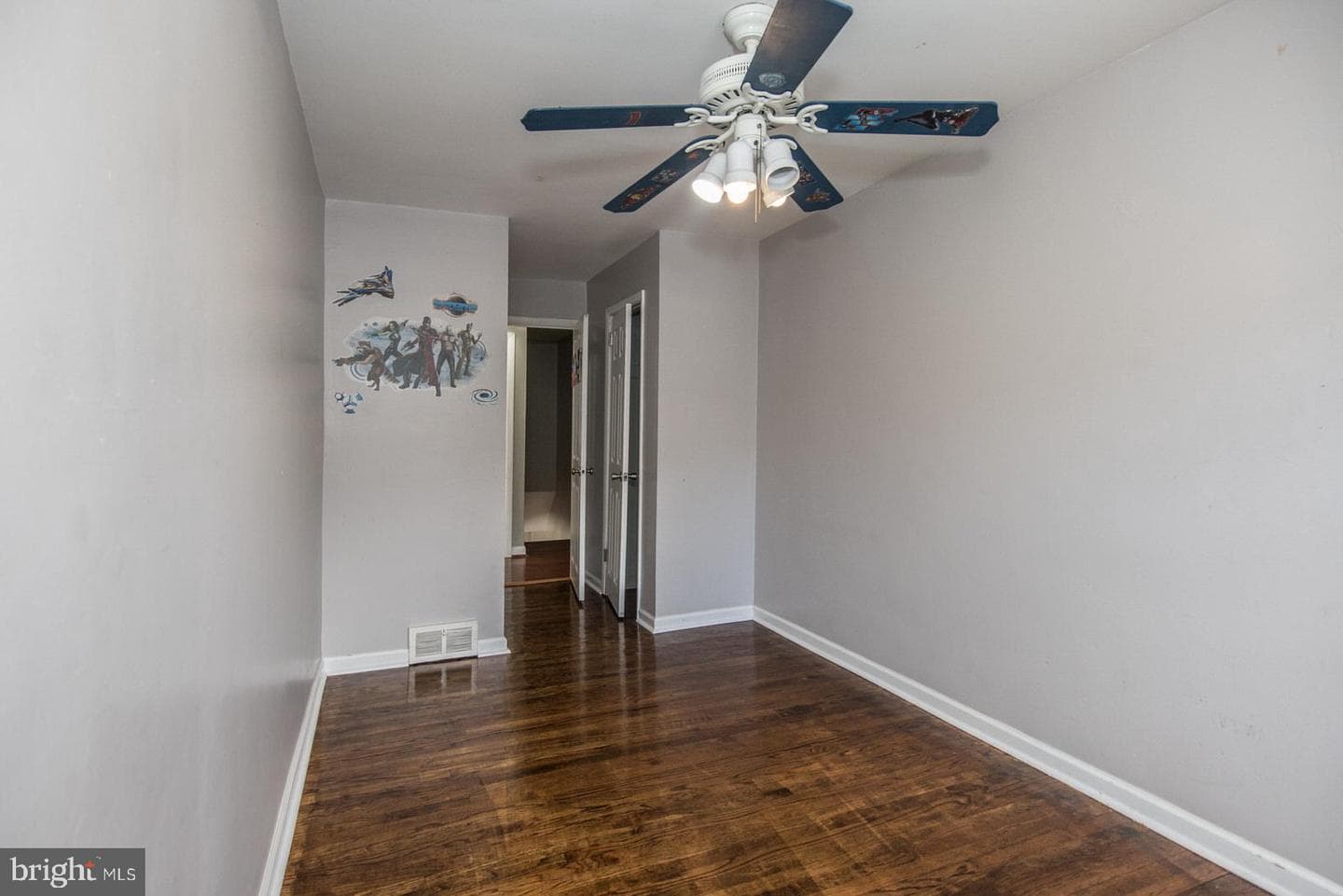 8606 Bridle Road photo 37