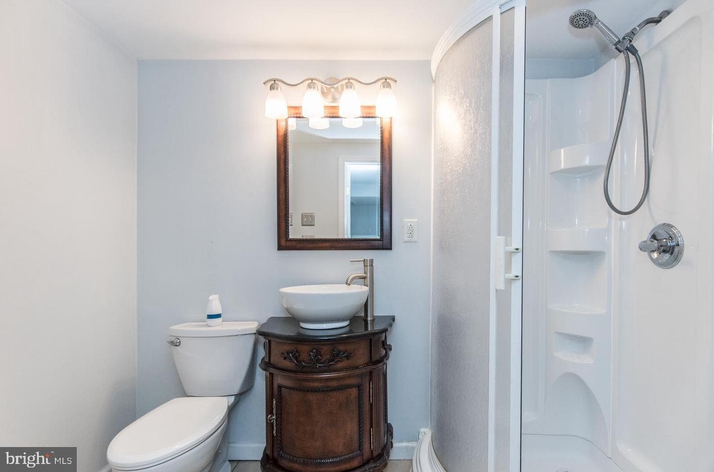8606 Bridle Road photo 60