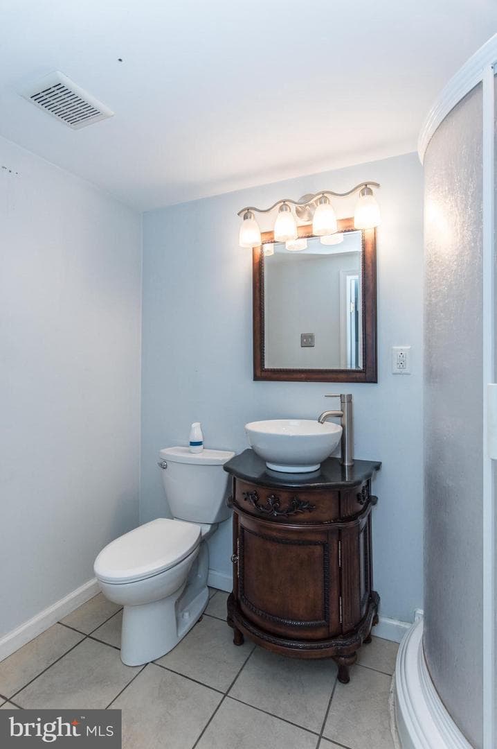 8606 Bridle Road photo 61