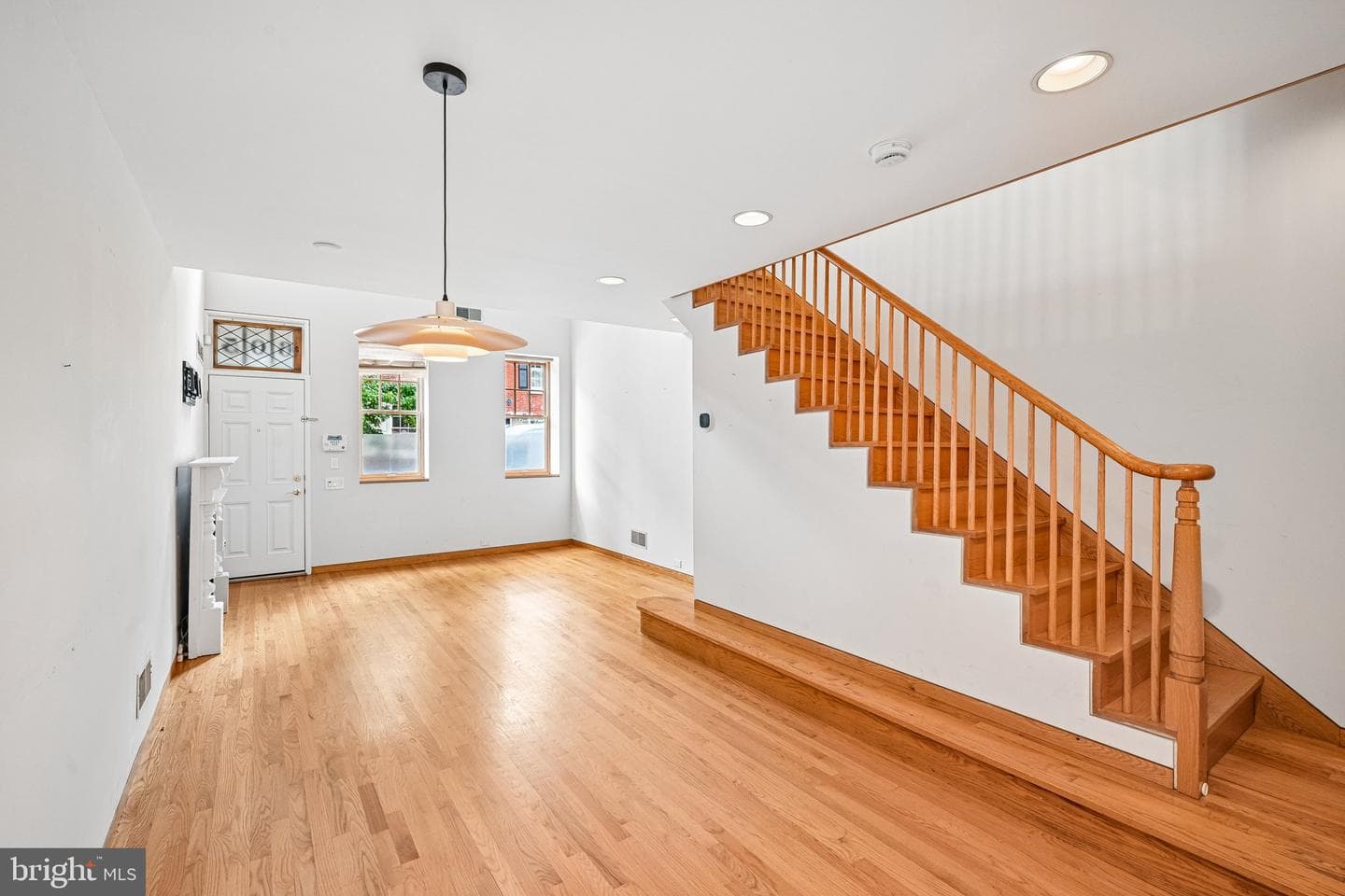 605 Pine Street photo 9