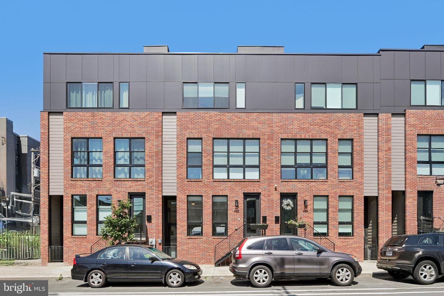 652 N 13th Street, Philadelphia