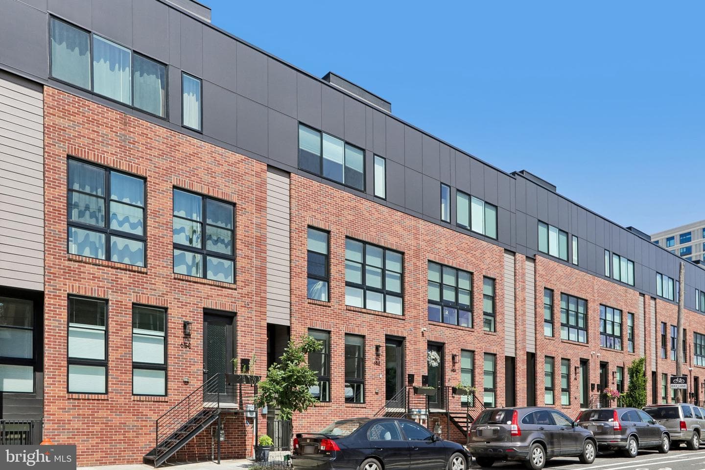652 N 13th Street, Philadelphia