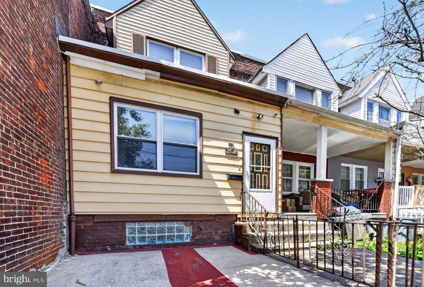 2558 S 61st Street, Philadelphia