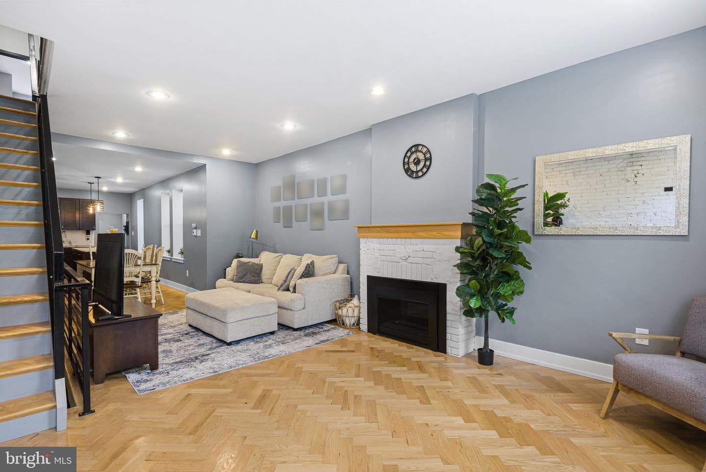 1023 S 25th Street photo 3